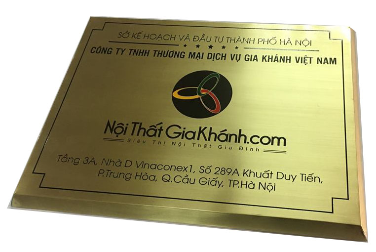 biển công ty chân vát Biển công ty inox vàng xước chân vát