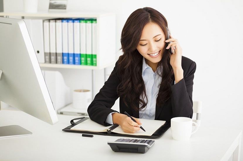 Nhân viên tư vấn nhiệt tình, hỗ trợ khách hàng một cách tối đa Nhân viên tư vấn nhiệt tình, hỗ trợ khách hàng một cách tối đa